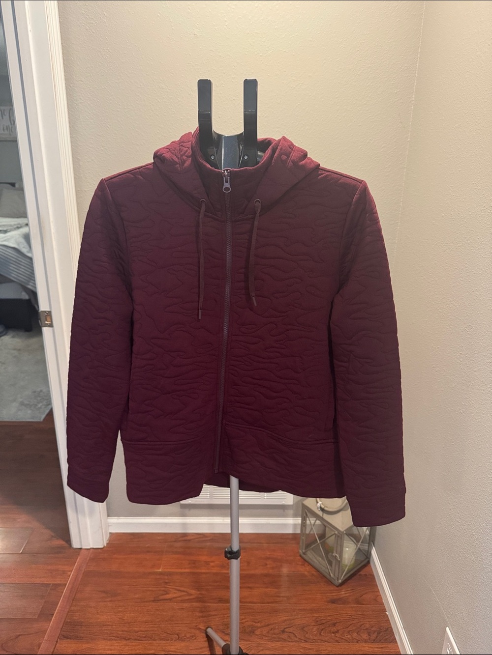 DSG Quilted Hooded Utility Jacket in Burgundy